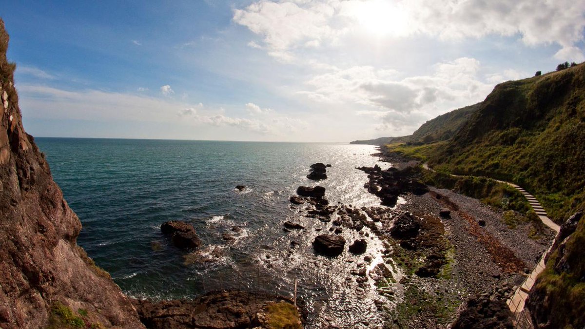 BBC_Travel's tweet photo. A6 Try this cliff walk in Northern Ireland, which reopened last August. #TravelSkills https://t.co/B8rgqQM3XT https://t.co/dcOWmYTAPg