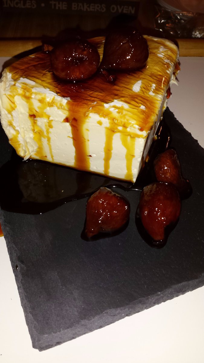 cheesemonger's tweet photo. NEW!! review - Delice de Bourgogne , Higos al Ximenez & Orchard Choice Organic Fig Spread #Valleyfig #Cheese https://t.co/9eO34OGxrt