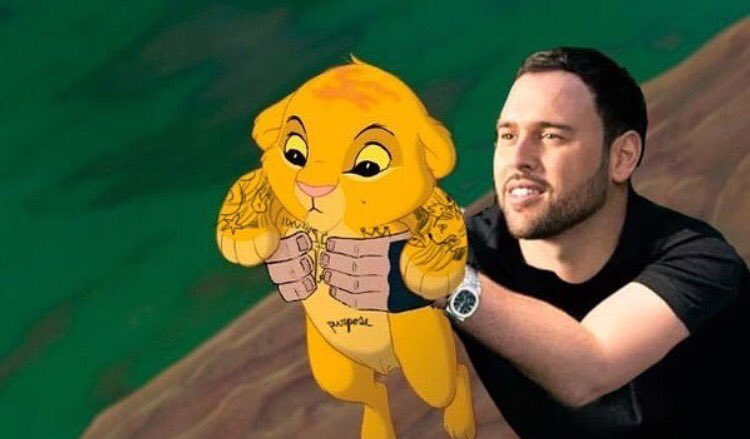 goddesofthecats's tweet photo. King of Minnoş #TurkeyWantsJustinBieber https://t.co/YNiCOPRApb