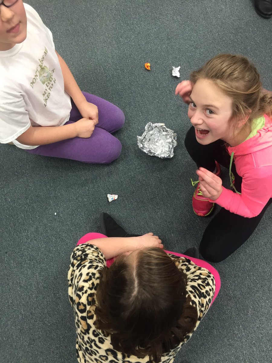 LSsharks5's tweet photo. Build a boat! How many passengers will it hold? @LillianSchuElem https://t.co/HGwE8BIfl6