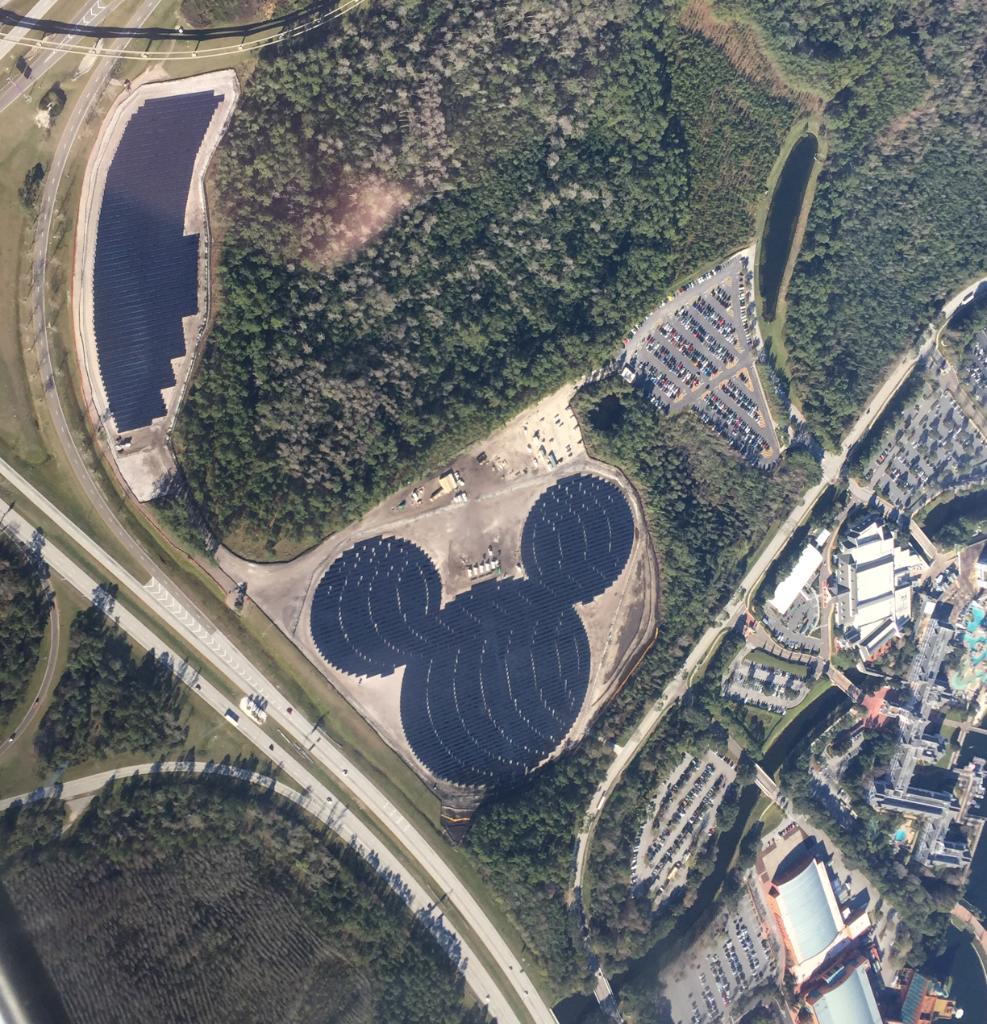 RandyW45OTD's tweet image. Must be the most widely photographed solar project in the world; by @DukeEnergy @StrataSolar spr.ly/6012Bd6ya