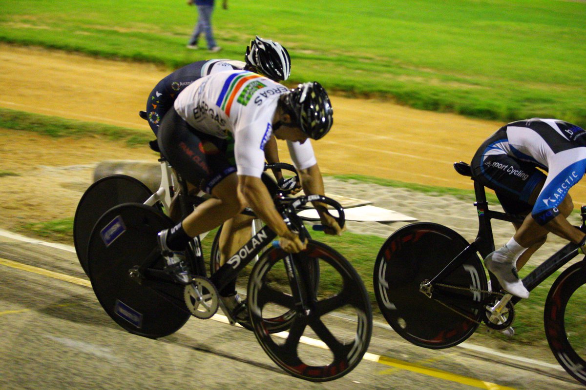 Team Intellibus tweet media