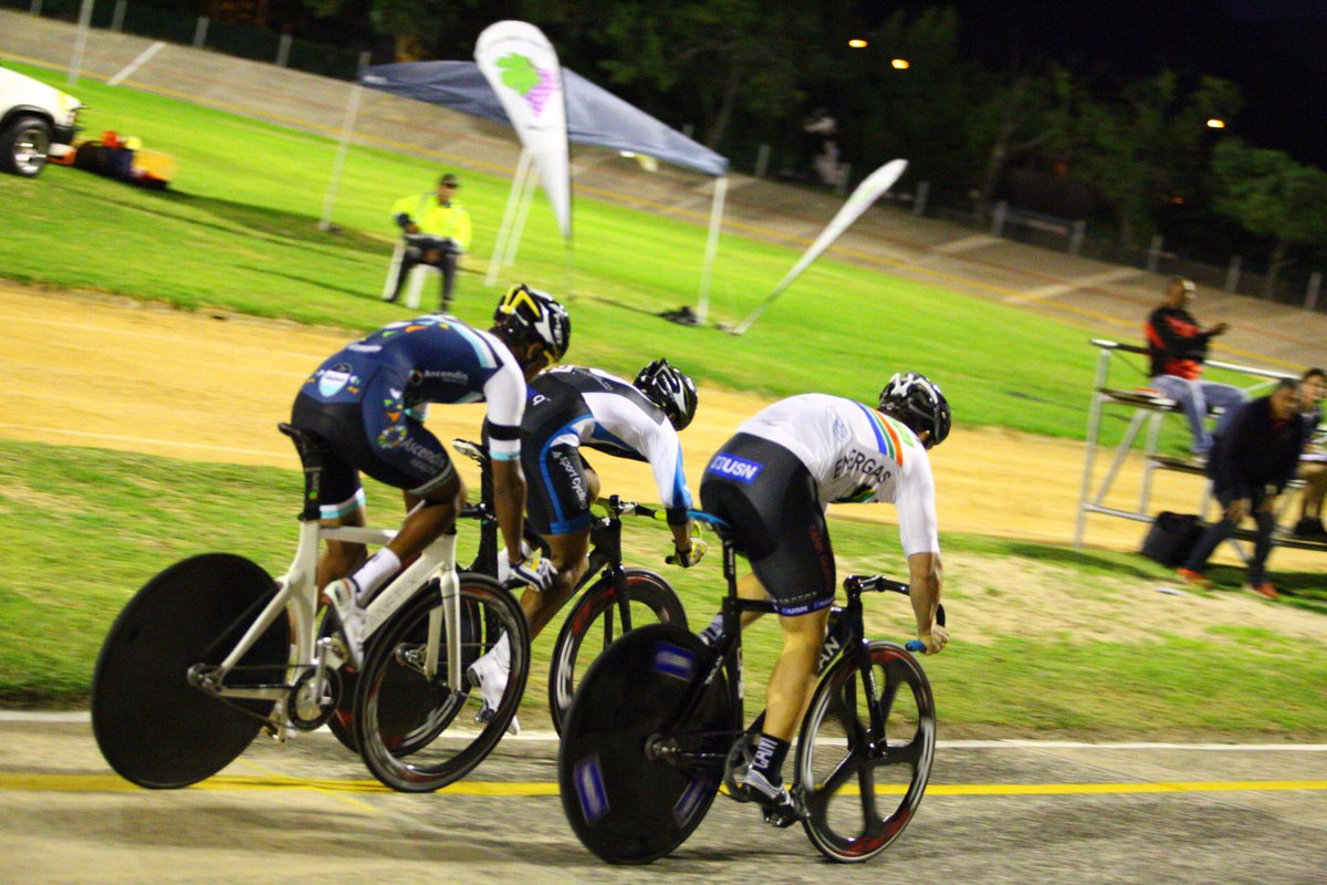 Team Intellibus tweet media