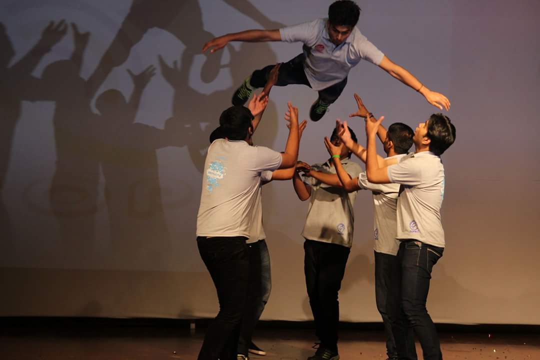 asmita_garg's tweet photo. #e-leaders #taking risk #eweek2016 @topazskit @maneeshakaushik https://t.co/os5zYVJ4MO