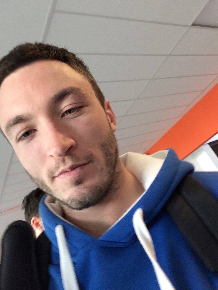 Venez avec nous supporter les poussins, demain au BEC, et en cannes ! #ADCBDS