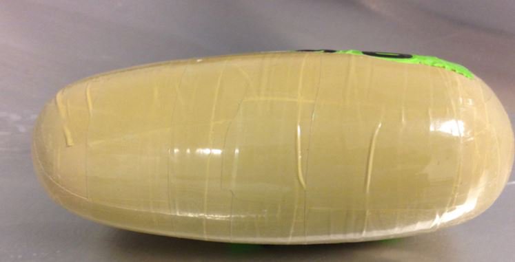 Woman caught at the airport trying to smuggle half a pound of cocaine in her vagina. bit.ly/1Q8gsbk?utm_me… https://t.co/uPmYMz51dX