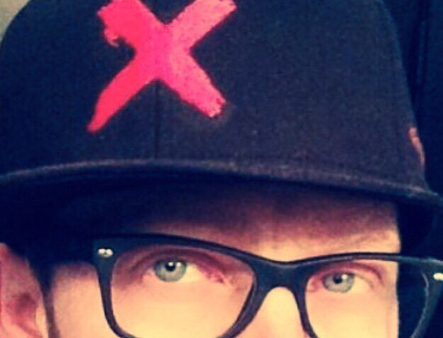 tobymac's tweet photo. #enditmovement https://t.co/hiHWgLO0vm https://t.co/v0BjV90PYY