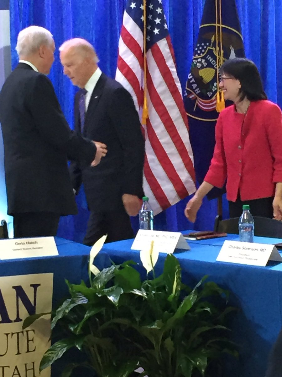 rhessmd's tweet photo. @VP with @vivianleemd &amp; @SenOrrinHatch #CancerMoonshot #PrecisionMedicine @huntsmancancer #informdecisions @UofUPHS https://t.co/EP4wzM8AAv