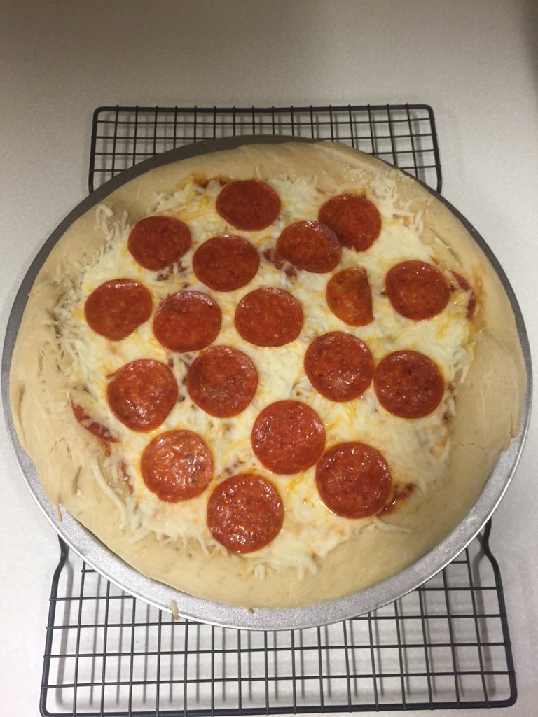 mrsmorganjhs's tweet photo. Pizza!! Homemade crust! 2nd lab using yeast! https://t.co/bguWuwuITf