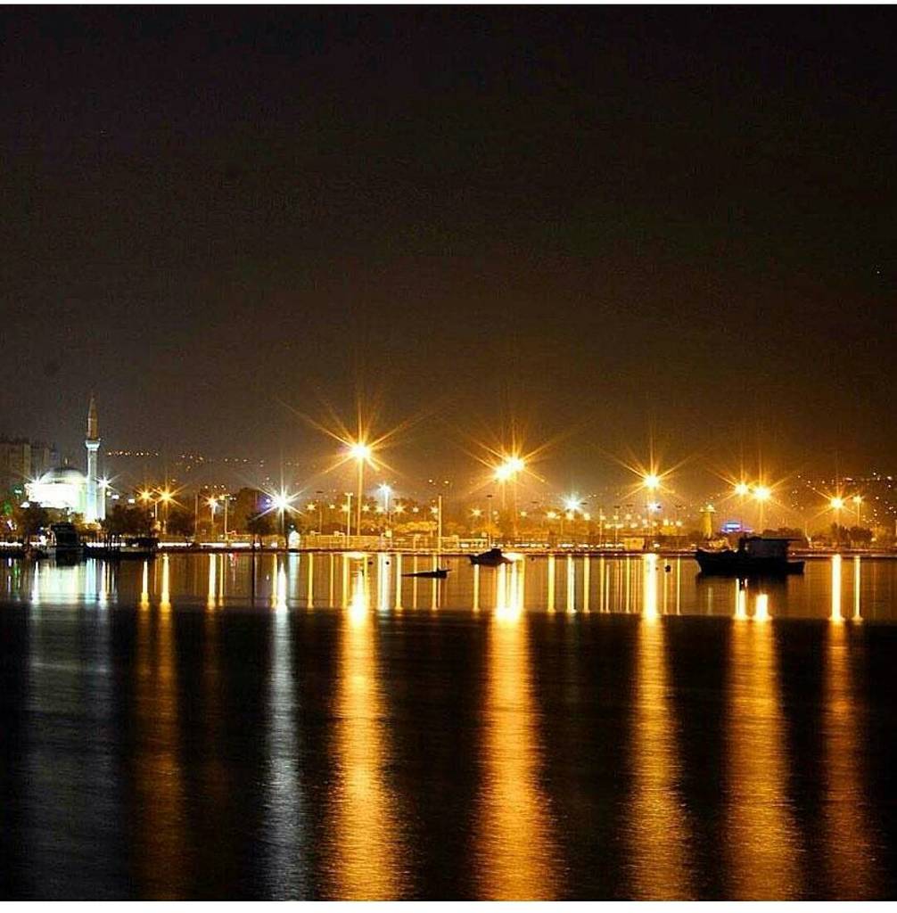 İnstagramda bizi takip edin => instagram.com/sevdamizksk Mavişehir sahil #Karşıyaka #mavişehir fotoğraf 📷 sahib…