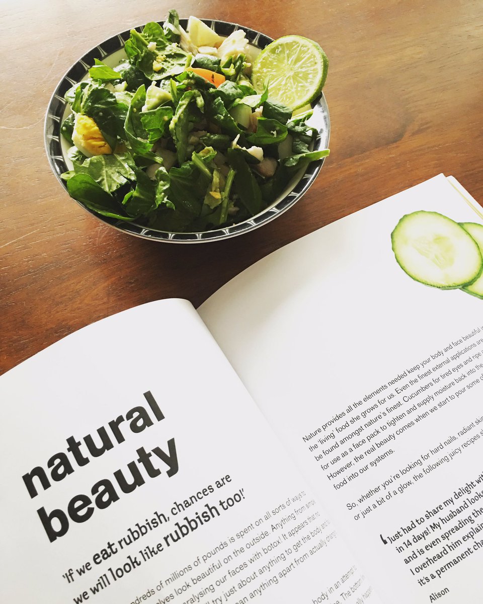 JuiceForALiving's tweet photo. #vegetable heavy.Reverse the psychology of your #plate by making #meat the #sidedish &amp; vegetables the #maincourse👌🏼 https://t.co/yClS5179KU
