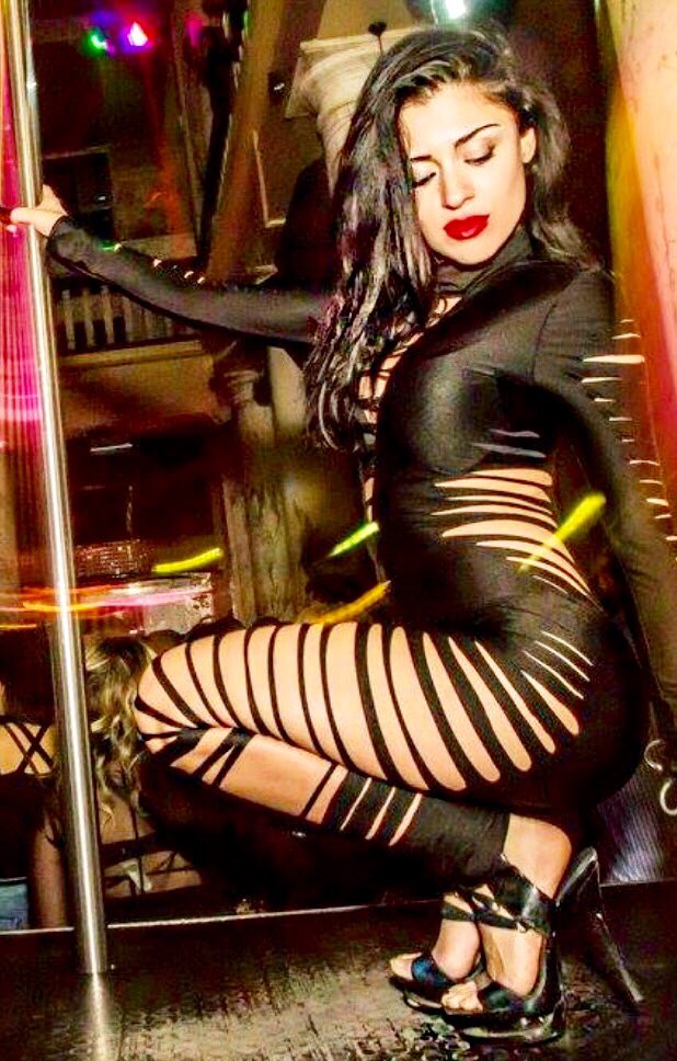 elavonk's tweet photo. Friday night go🙌🏻🙌🏻 https://t.co/kFHOyY67OG