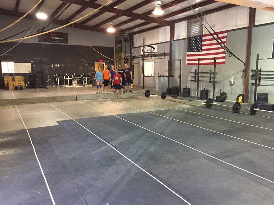 CFHattiesburg's tweet photo. CFHB is set up for 16.1. #CFHB #OG07 #CrossfitOpen https://t.co/Uex04dyotv