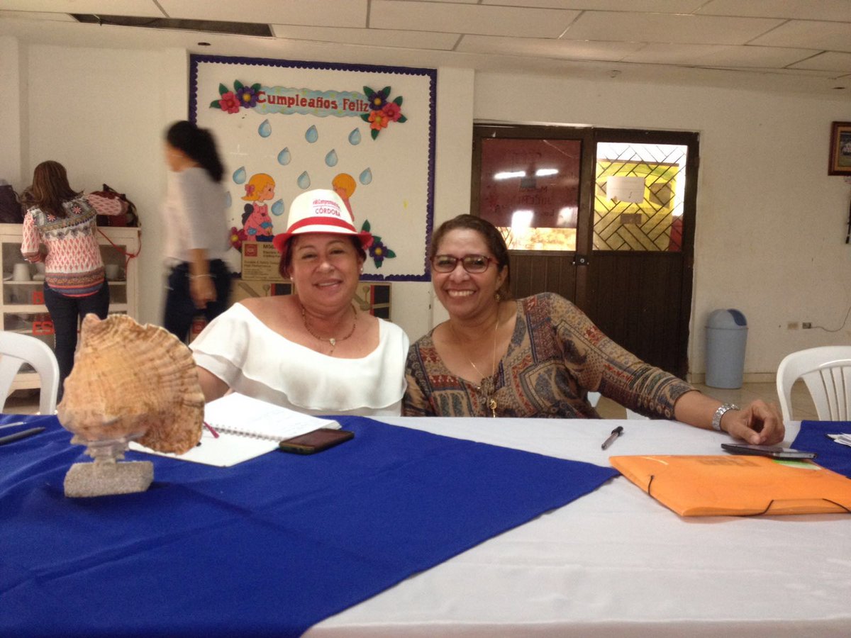 Gracias Geder Bravo IE Julio C Miranda por las atenciones. Excelente jornada de trabajo #Educación #RectoresEADE