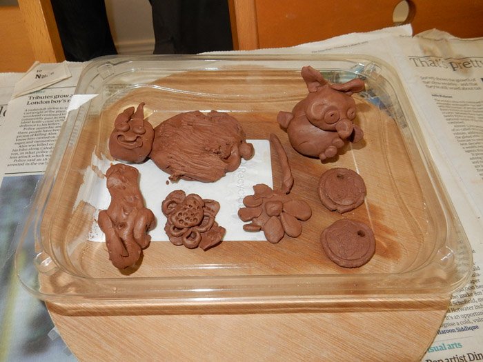 A small sample of the creations from last week! Final session tomorrow to play with clay at the Art House !