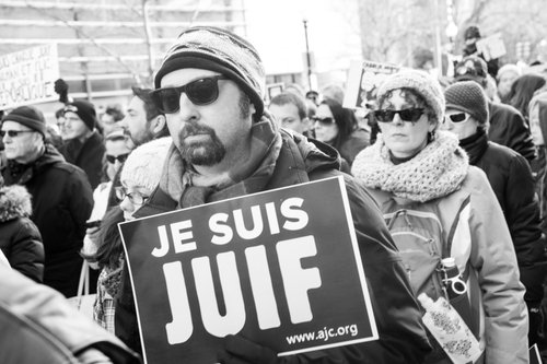TorahJews's tweet photo. French Jews: Out of the Frying Pan, into the Fire?
https://t.co/ojFPasySC9 https://t.co/HYBnZR6xjq