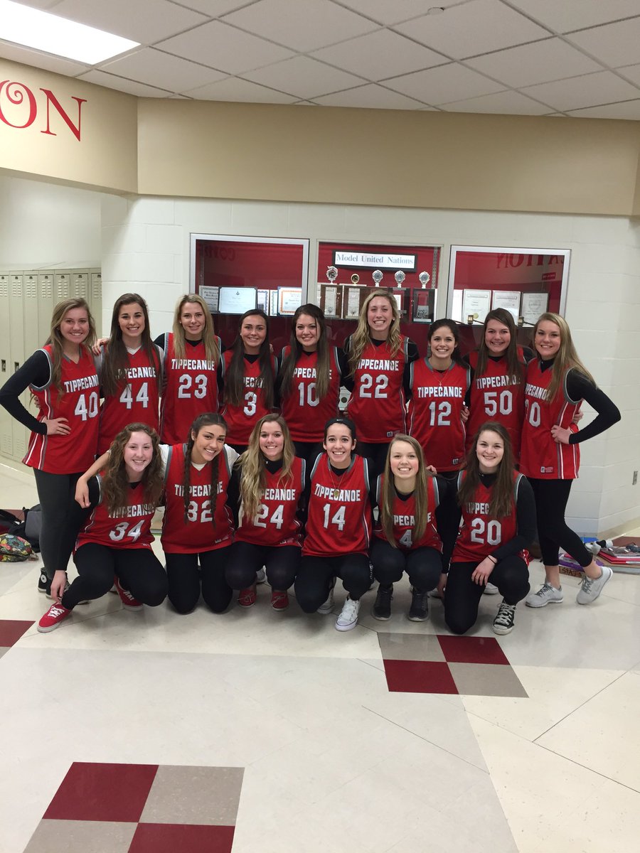 TippGirlsBBall's tweet photo. We know you couldn't miss us at school so make sure you don't miss us tonight! @ Mason tip-off is 9! #BeatMariemont https://t.co/JQMz0TOoNu