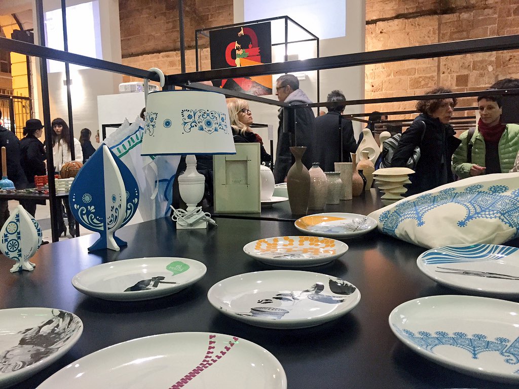 _54R4_'s tweet photo. Bella la città che cambia, bello il design Made in Puglia! #spaziomurat #pugliadesignstore https://t.co/a4kCxZaK64