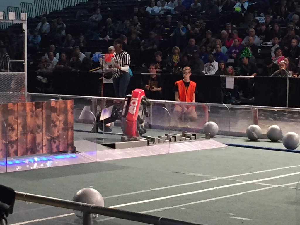 RT GarnetSq: WIN! 78-70 and a Breach thanks to 3824 and 2172. Little hairy at the end though. #WinAnyway #omgrobots