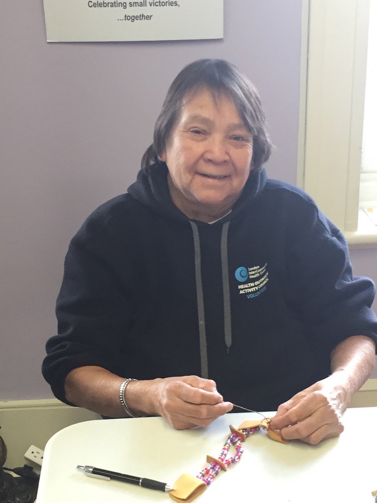 MySistersPlace's tweet photo. Leading a beading workshop in #NativeAwareness Program #sisterhood #ldnont #creativity https://t.co/fsGQcg0sVk
