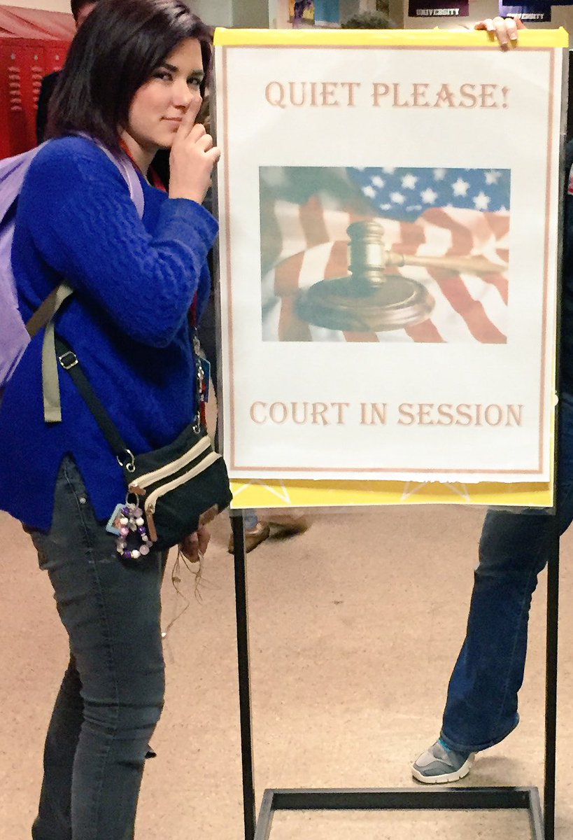 JCPSHighEA_AofL's tweet photo. @senecaprelaw v. Henderson County #RedMocks #mocktrial #excellence @SenecaGLC @JCPSKY https://t.co/Ee5c4yWr8J
