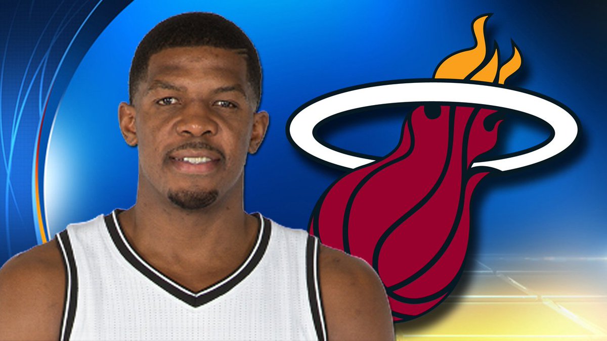 The @MiamiHeat are considered the favorites to sign @TheJoeJohnson7 bit.ly/1Lj5QqY https://t.co/lbUvBfkavf