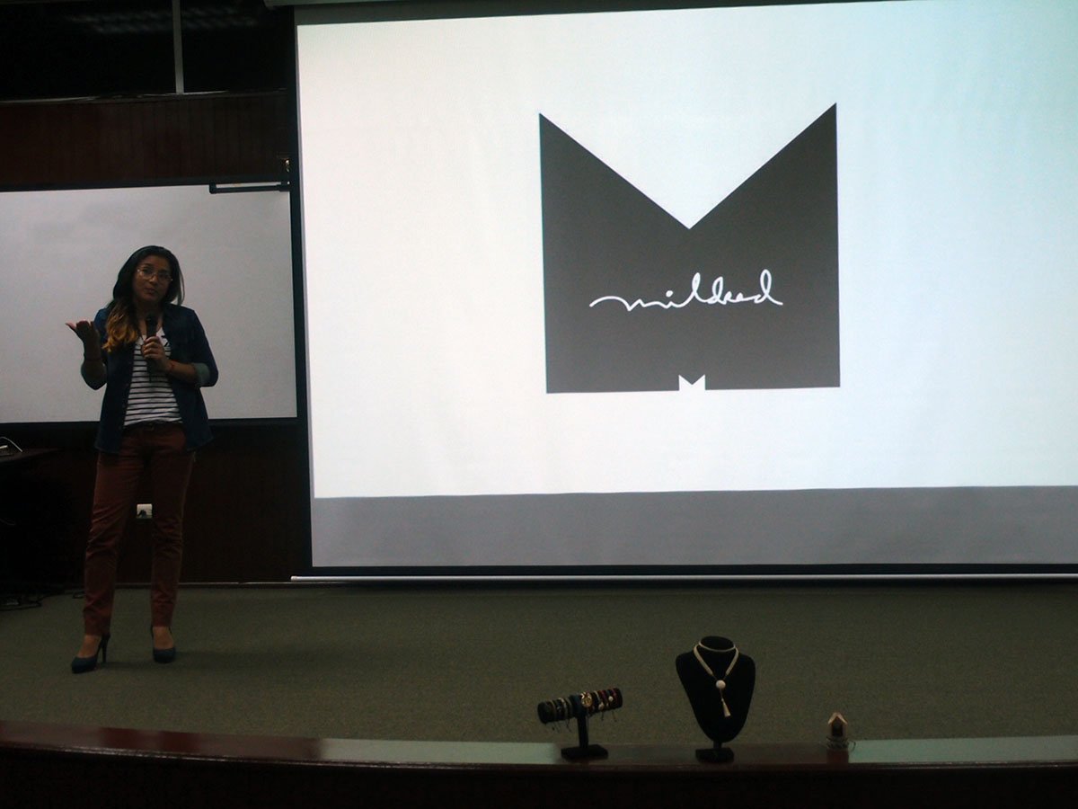 RedAngelesEc's tweet photo. Feb. 25 en el #PitchNight Presentación de MILDRED por @MildredMenendez en @ESPAE @espol @XCala_ @buentriphub https://t.co/V3zFkcmWqm