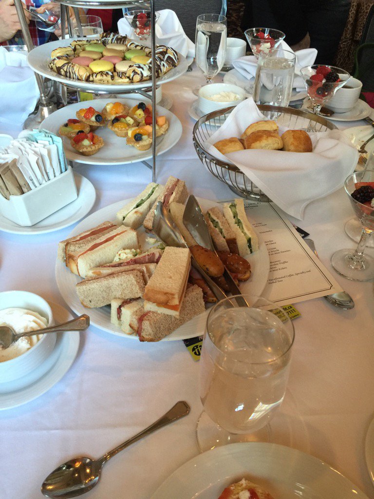 Thank you, GETCA and the teachers of Edmonton and Fort McMurray! We salute you!☕️🍰#getca1