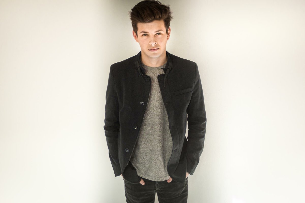 My new music project <a href="/Marixband/">MARIX</a> is now LIVE! Head over to Facebook now to check it out! 
facebook.com/marixofficial