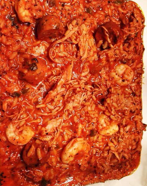 babydoll4ns's tweet photo. Dinner tonight is #jambalaya #Foodporn #FoodieFriday #ImadetooMuch #yyc @thechew https://t.co/HZphbJomg8
