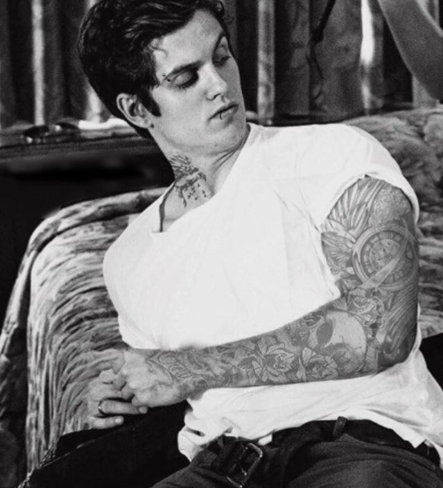 Agus_Giacoboni's tweet photo. Sos el amor de mi vida 😻 #hardin #AfterMove https://t.co/PTUtHtPPHS