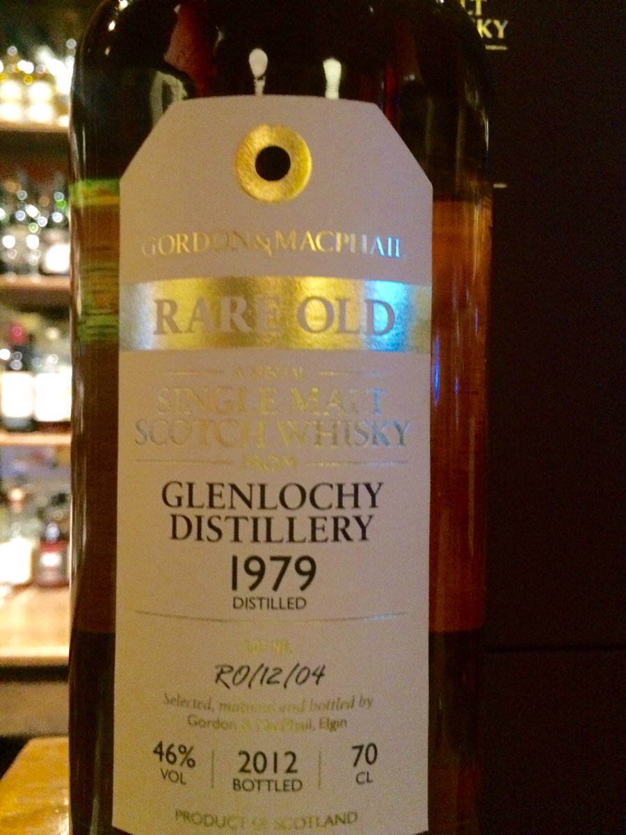 jarkawi99's tweet photo. Whisky 1 - @gordon_macphail @Glenlochy 1979 paired wth Caledonia Wedding Soup. Lovely! https://t.co/bsiRYH2Xwb