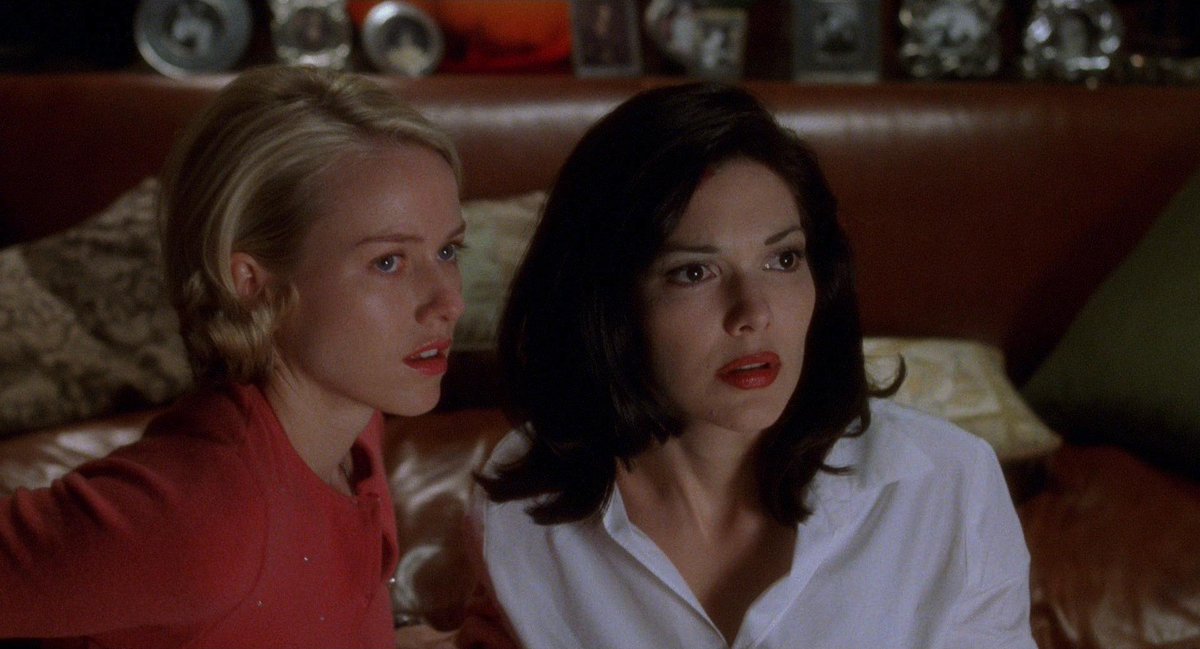 WgtnFilmSoc's tweet photo. The penultimate film in our #LynchLaunch countdown & arguably his greatest film....to date, MULHOLLAND DRIVE (2001). https://t.co/maXkBBOP54