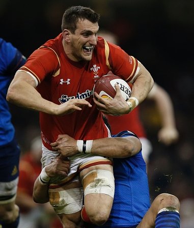 BBCSport's tweet photo. Wales overcome France to go top of the #SixNations table.

https://t.co/OEyutV4oew #WALvFRA https://t.co/lVMuqJTPv1