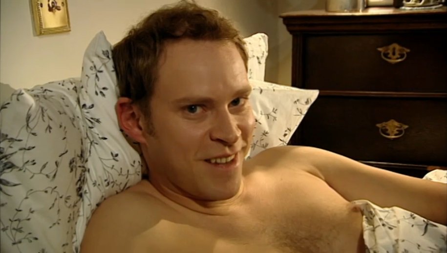 PeepShowQOTD's tweet photo. "Jeremy, please, don't smile like that. You're not James Bond, you're disgusting!"
(I am James Bond.) https://t.co/Z1RBeiLRvz