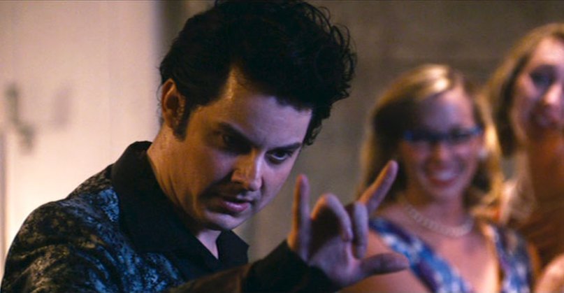 FM96Rocks's tweet photo. Jack White played Elvis in the Walk Hard movie.
#MusicCameos #5ThingsAt5 https://t.co/KkzcuF9c6B