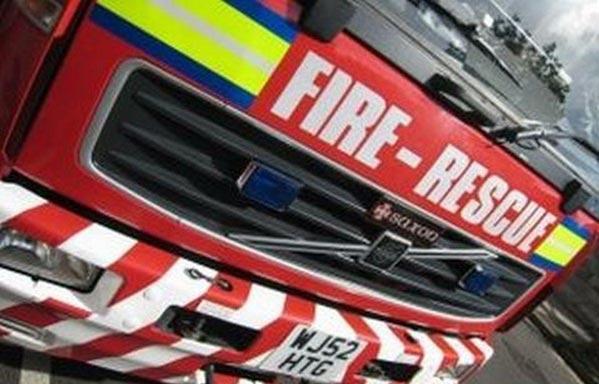 UPDATE: Firefighters tackle fire in Sedgemoor Services on M5 southbound j.mp/1LjmPJV #Somerset