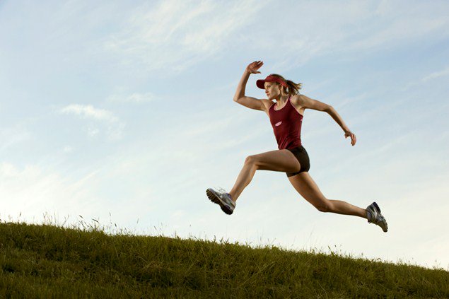runnersworlduk's tweet photo. How to run up (and down) hills https://t.co/GuKBusr5ui https://t.co/7dchg1dScH