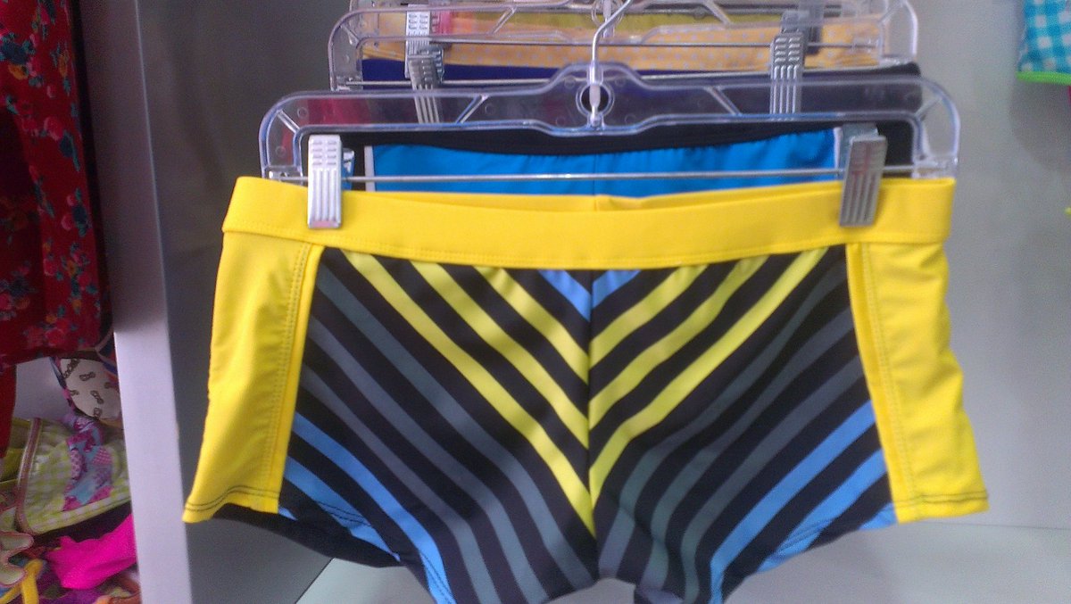 Hectomass47's tweet photo. Bañadores DIAMONDS disponibles https://t.co/4k3jESKbPO