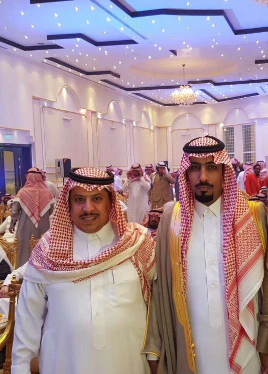 bwaba_3bs1's tweet photo. لقطة جمعت ناصرالعايضي والأعلامي
 فارس فهد العايضي https://t.co/nbGG1AHOmW