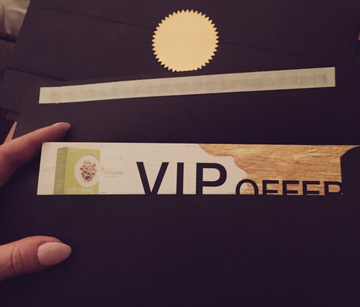gabyinc_'s tweet photo. We're getting so excited for tomorrow's pre-Oscar event! #vips #vipproducts #vipoffers https://t.co/74ogBlezPB