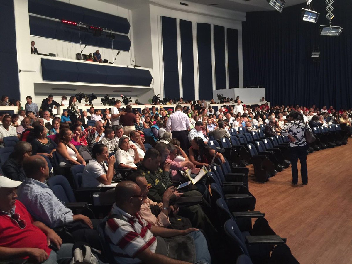Car_Chica's tweet photo. En negociación no hemos participado todos, pero mplementación será con todos, desde la diversidad
#Pacificoconversa https://t.co/spWjRwNYsX