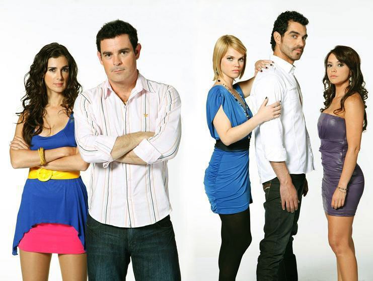 VanessaSabaFans's tweet photo. una linda novela "Corazon de fuego" 2011-2012 @vanessasaba75 @aledenegri ojala la vuelvan a repetir https://t.co/nmgUfOHyOt