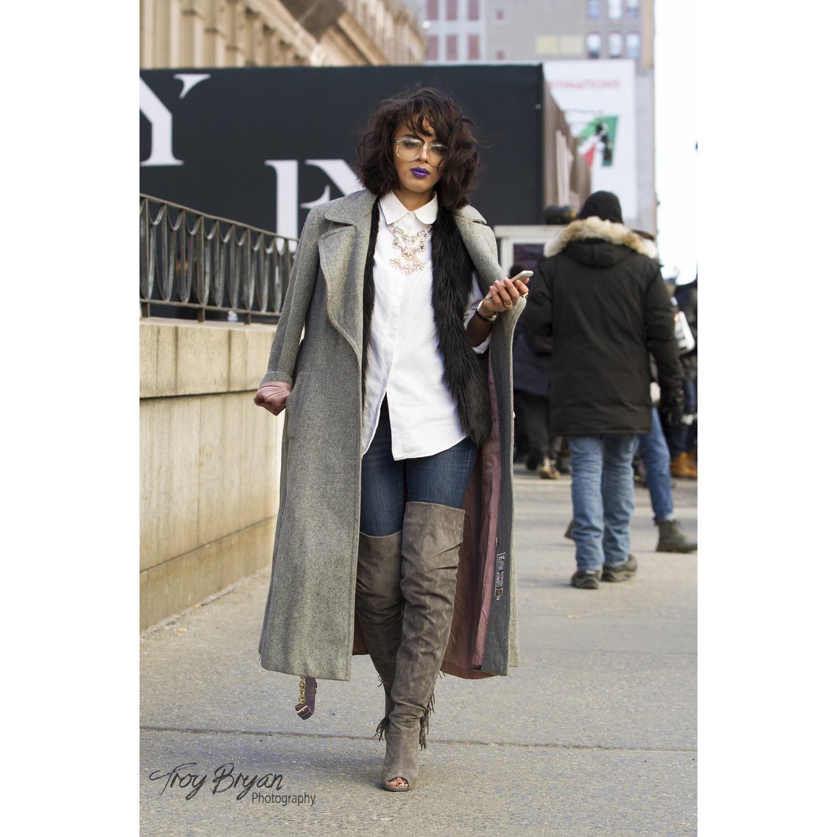 YanellGalva's tweet photo. In #nyfw16 wearing @JustFabOnline ❤️❤️ #Adore https://t.co/wINnY3o2xj