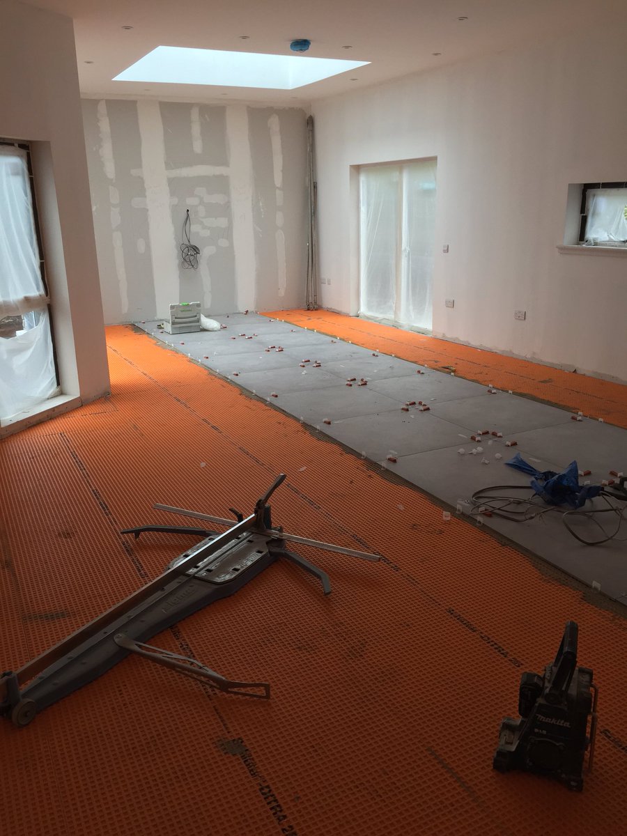 proftiling's tweet image. Putting a shift in! #sorearms #itstheweekend 👍👍