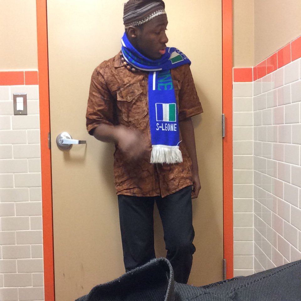 JujuWithDaJuice's tweet photo. #AfricanTakeoverDay 🇸🇱🇸🇱🇸🇱😂 https://t.co/HXf3aXkYlQ