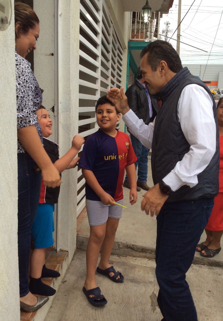 OctavioRomero_O's tweet photo. En col. Delicias, fortaleciendo la alianza ciudadana que el #D13M nos ayudará a regenerar #Centro #HagamosHistoria https://t.co/Pm74uIyJTH