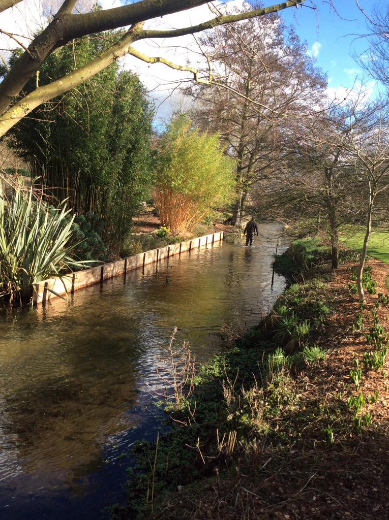 BettsOfBrandon's tweet photo. Well that was a cold week... Especially wading through a river to erect this barrier fence! https://t.co/LrMO5Cu54N