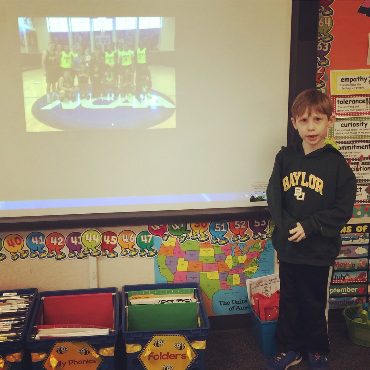 bennettsbrigade's tweet photo. Kinder Show &amp; share: the day the @Baylormbb basketball team told me I was strong. #sicem #cysticfibrosis https://t.co/bAD6YAKWSI