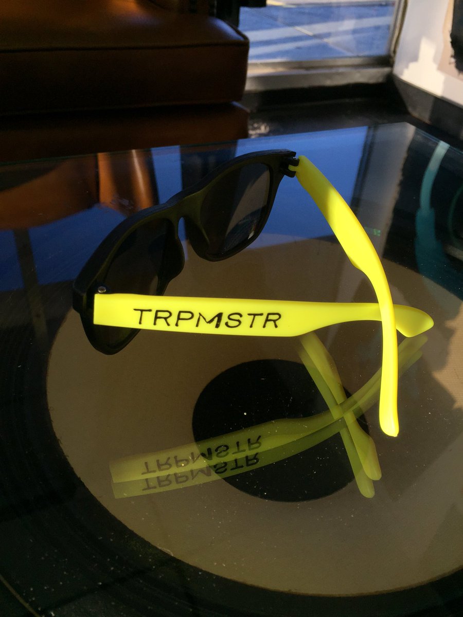 WEARETRPMSTR's tweet photo. Just got these bad boys in! Make sure to get your trpmstr shadesπ
#atlhoe #trpmstr #djlife #shades https://t.co/IifWxQxFzU
